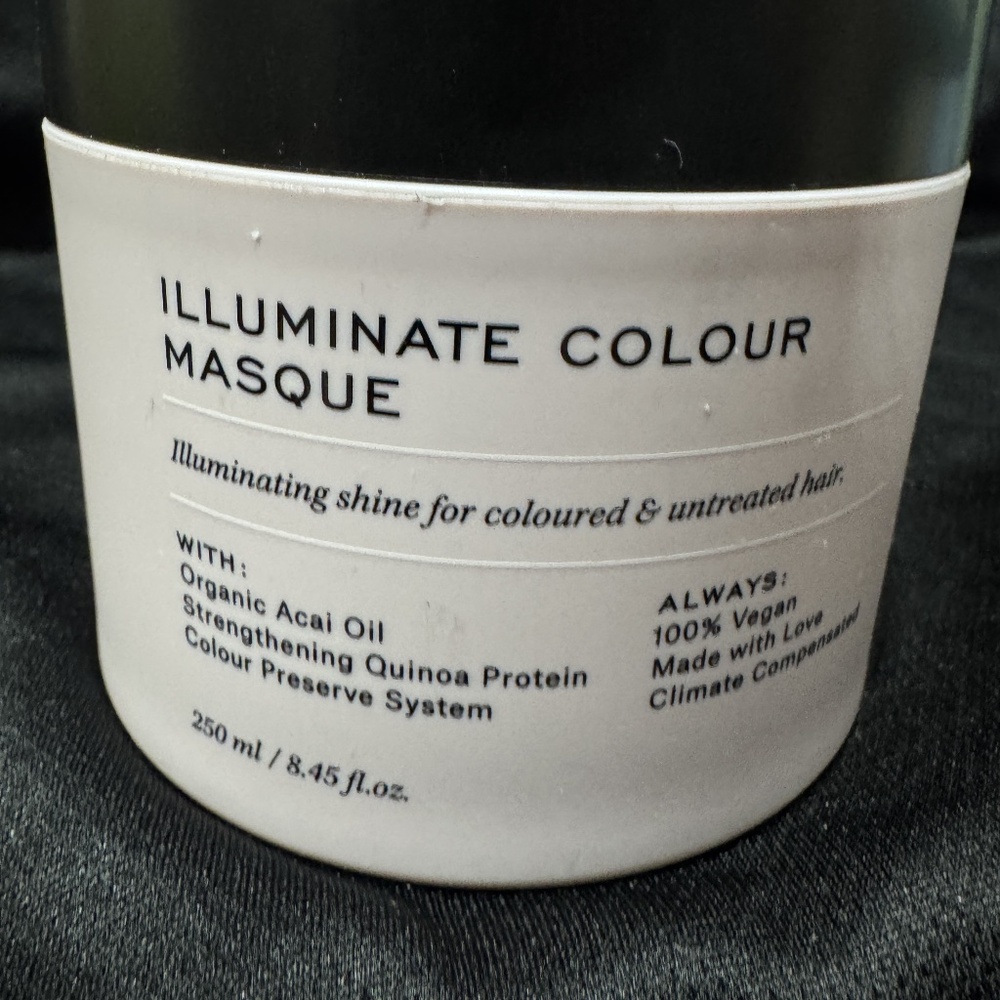 REF illuminate colour masque